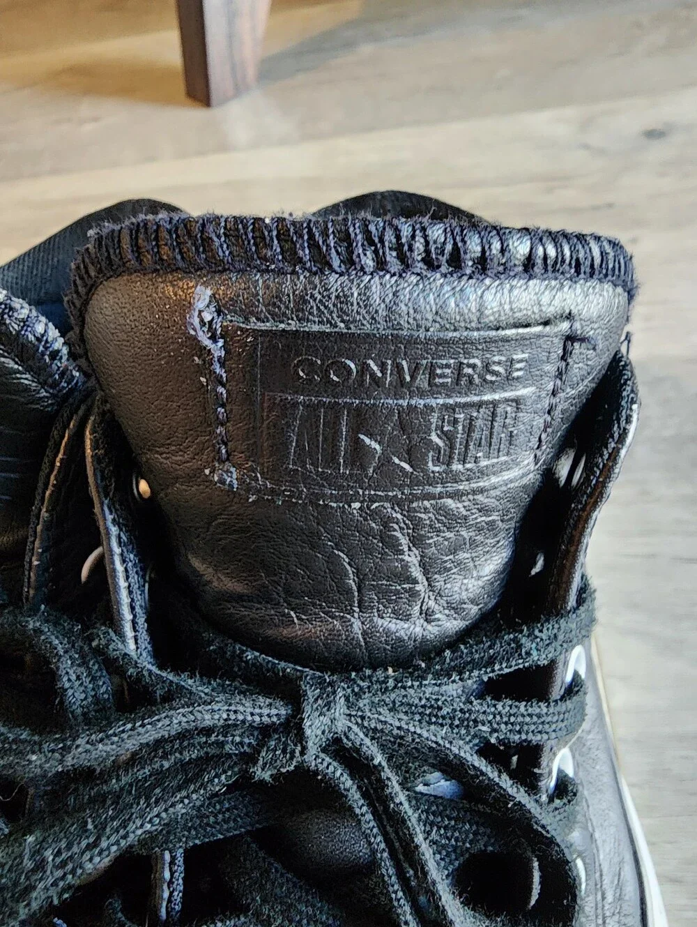 Converse All Star Black Leather Mid Top Padded Sneakers Women’s Size 7